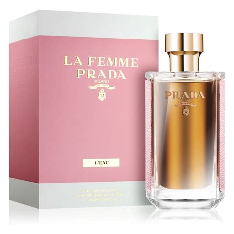 La Femme Prada Eau de Parfum .